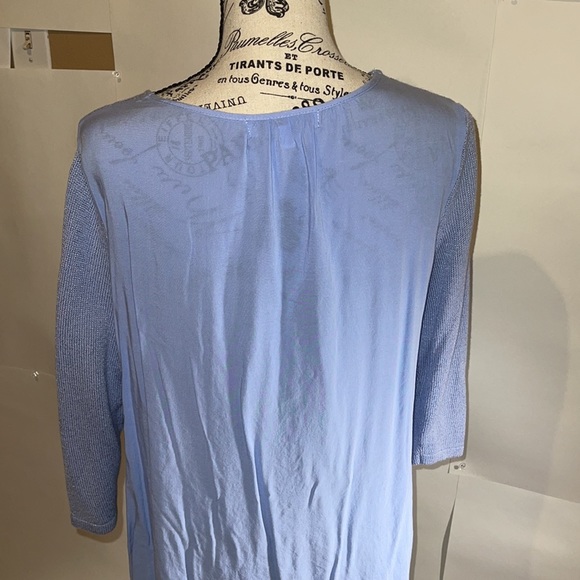 Ellen Tracy Sweater 3/4 length sleeves. Great top - Picture 4 of 6